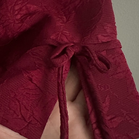 Vintage Studio I Women's Burgundy Floral Blazer size 14W with split sleeves - Picture 5 of 6